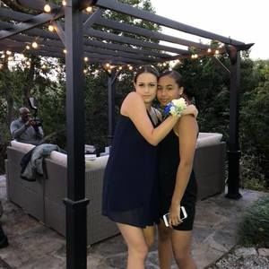 Meet your Posher, Lola